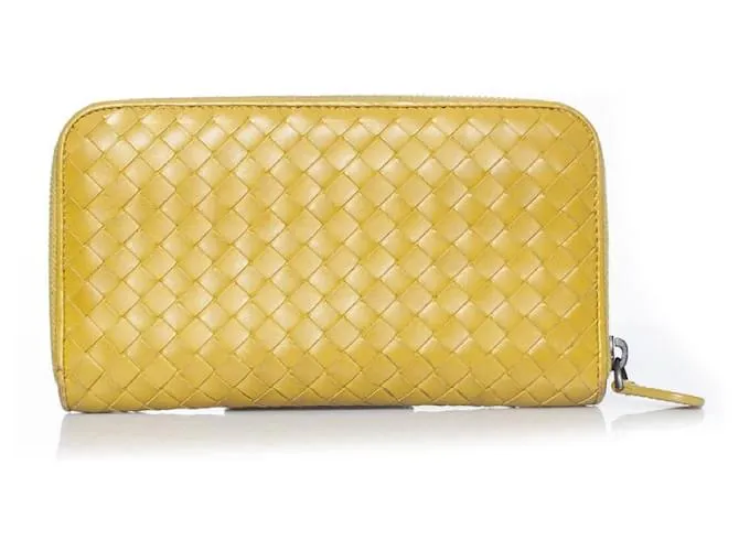 Bottega Veneta, Cartera cremallera napa intrecciato verde lima 