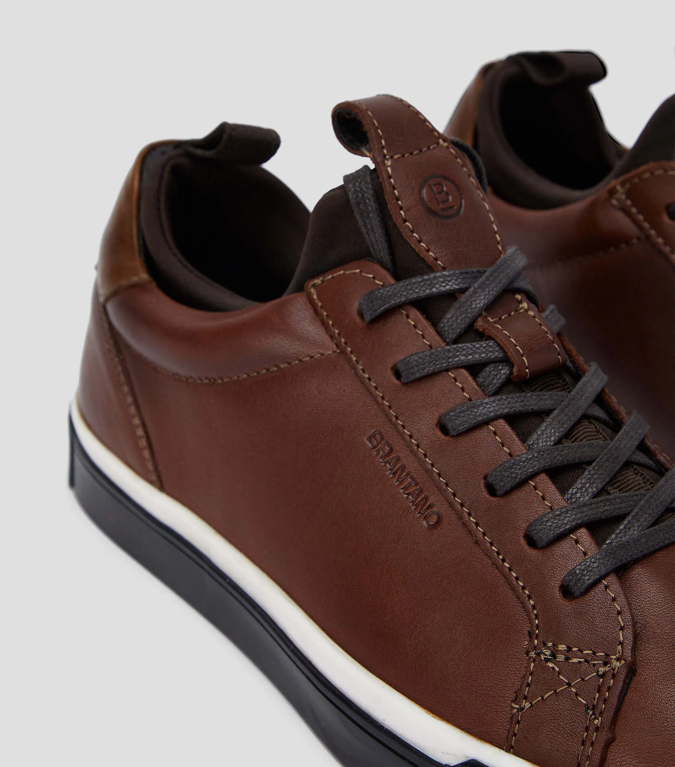 Brantano Tenis Casuales en Piel Hombre