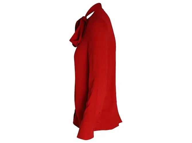 Camisa con lazo en el coño de Valentino Garavani en seda roja 