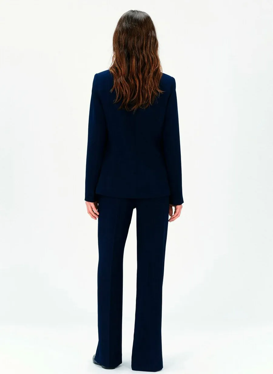 CAROLL VJANISSA  CHAQUETA AJUSTADA CON CUELLO CHAL EN AZUL