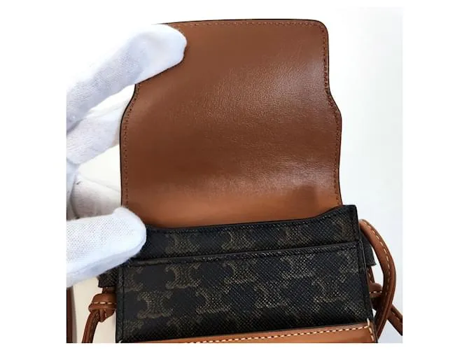 Céline Funda para teléfono Triomphe CELINE Castaño Negro 