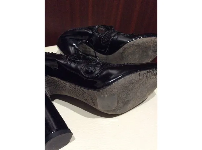 John Galliano Tacones Negro 