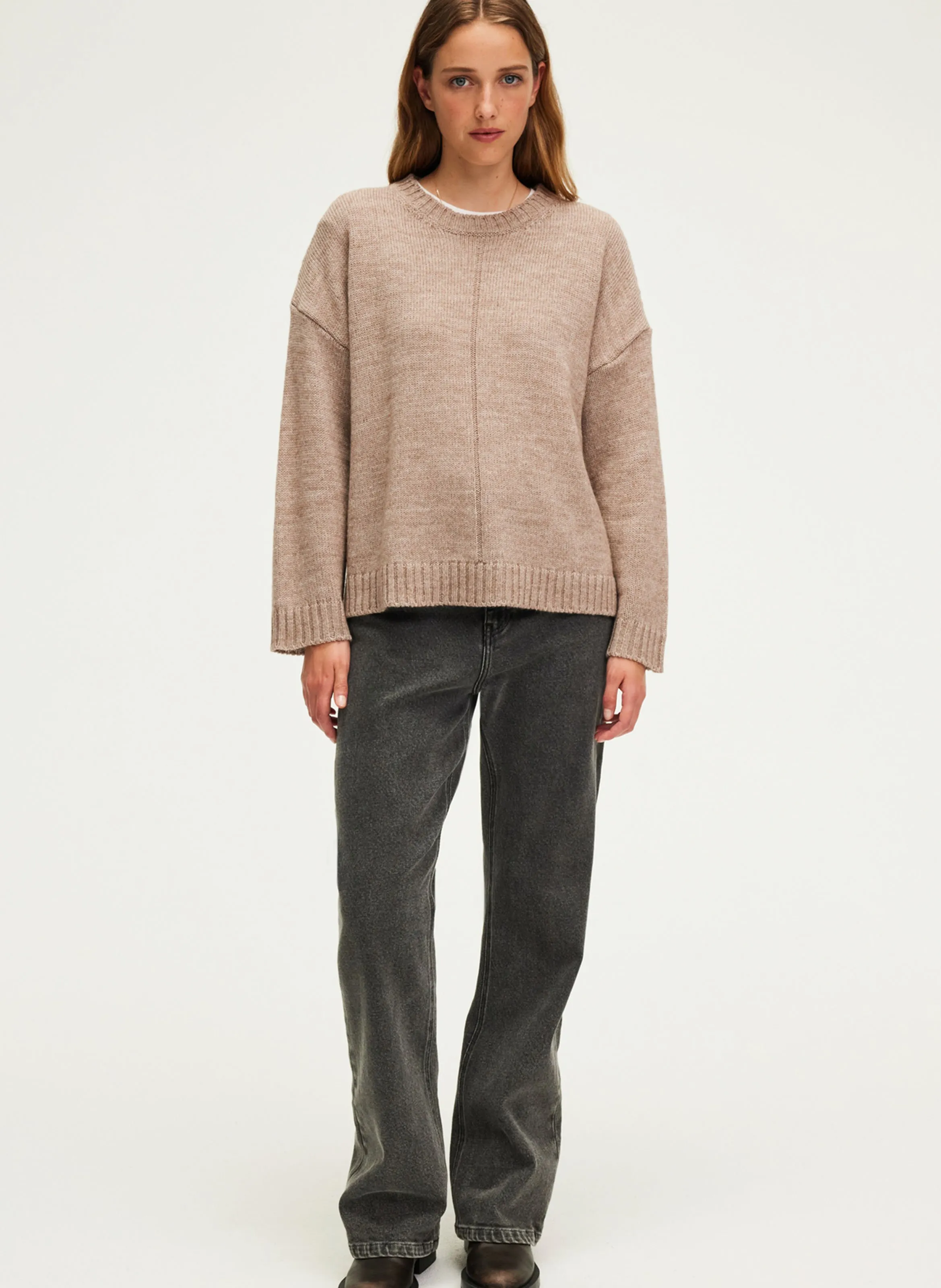 JOSSIA  JERSEY RECTO DE MEZCLA DE LANA CON CUELLO REDONDO EN BEIGE