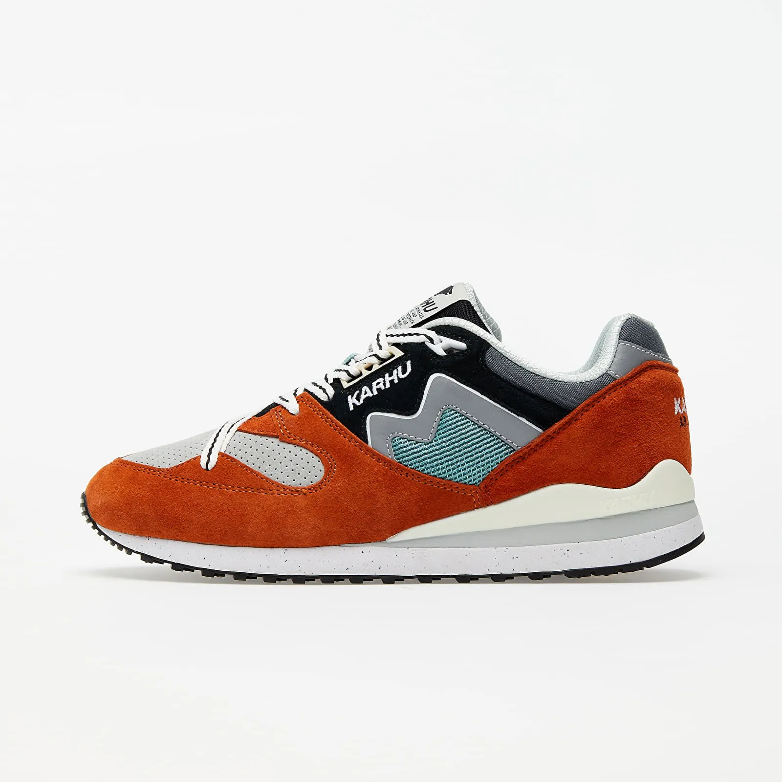 Karhu Synchron Classic