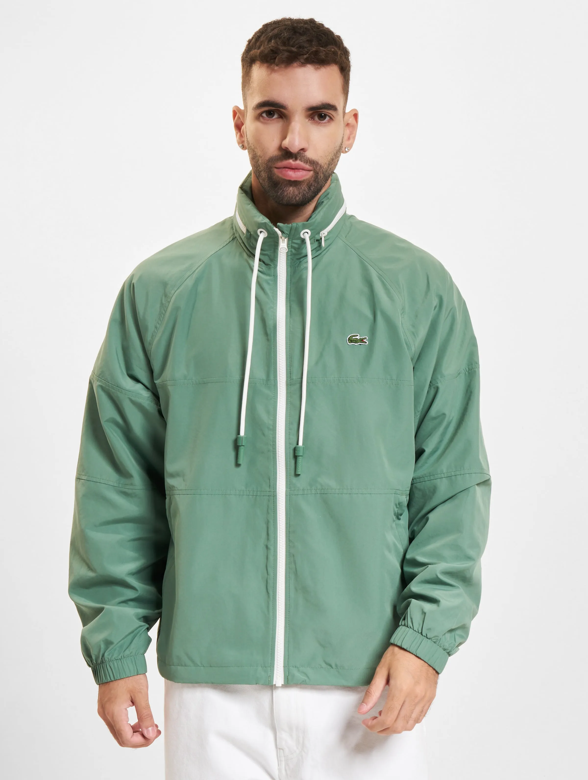 Lacoste 53