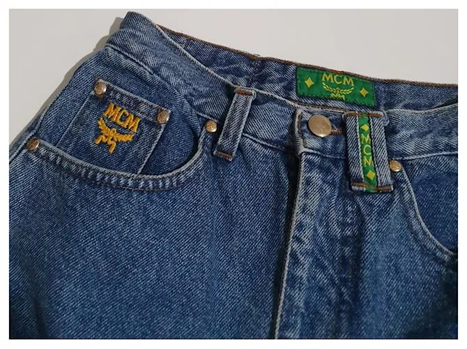 MCM Afueras Azul 