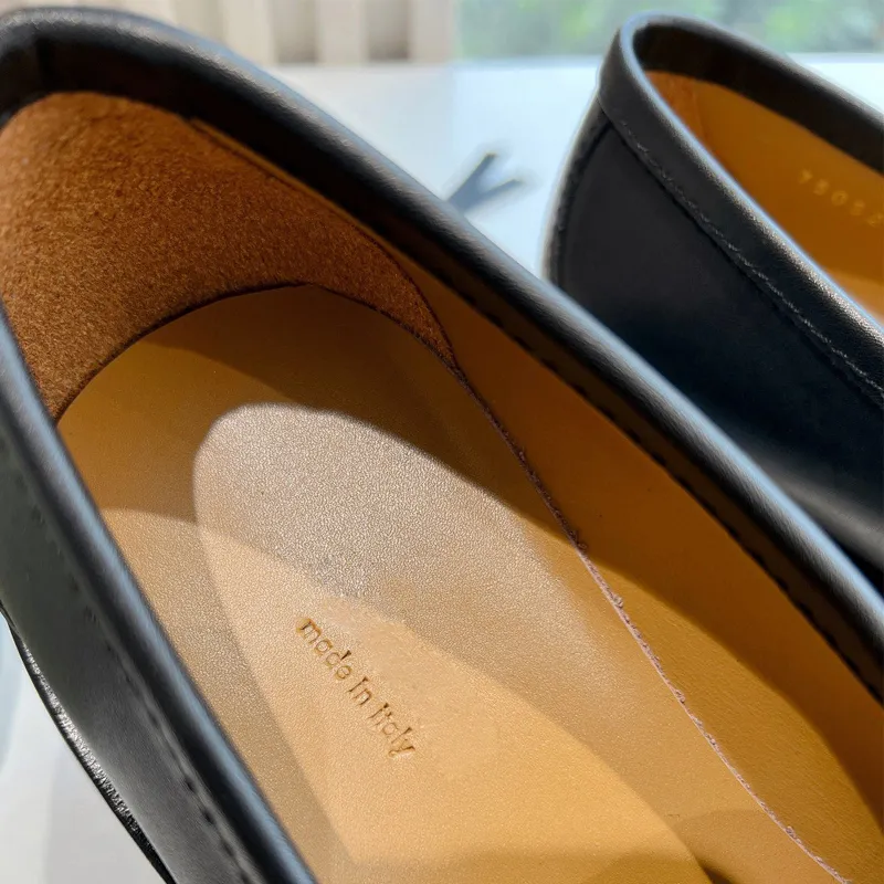 Mocasines de cuero con suela de orejeta para mujer Mocasines de diseñador con bordado de abeja de cuero 100% real Zapatos planos