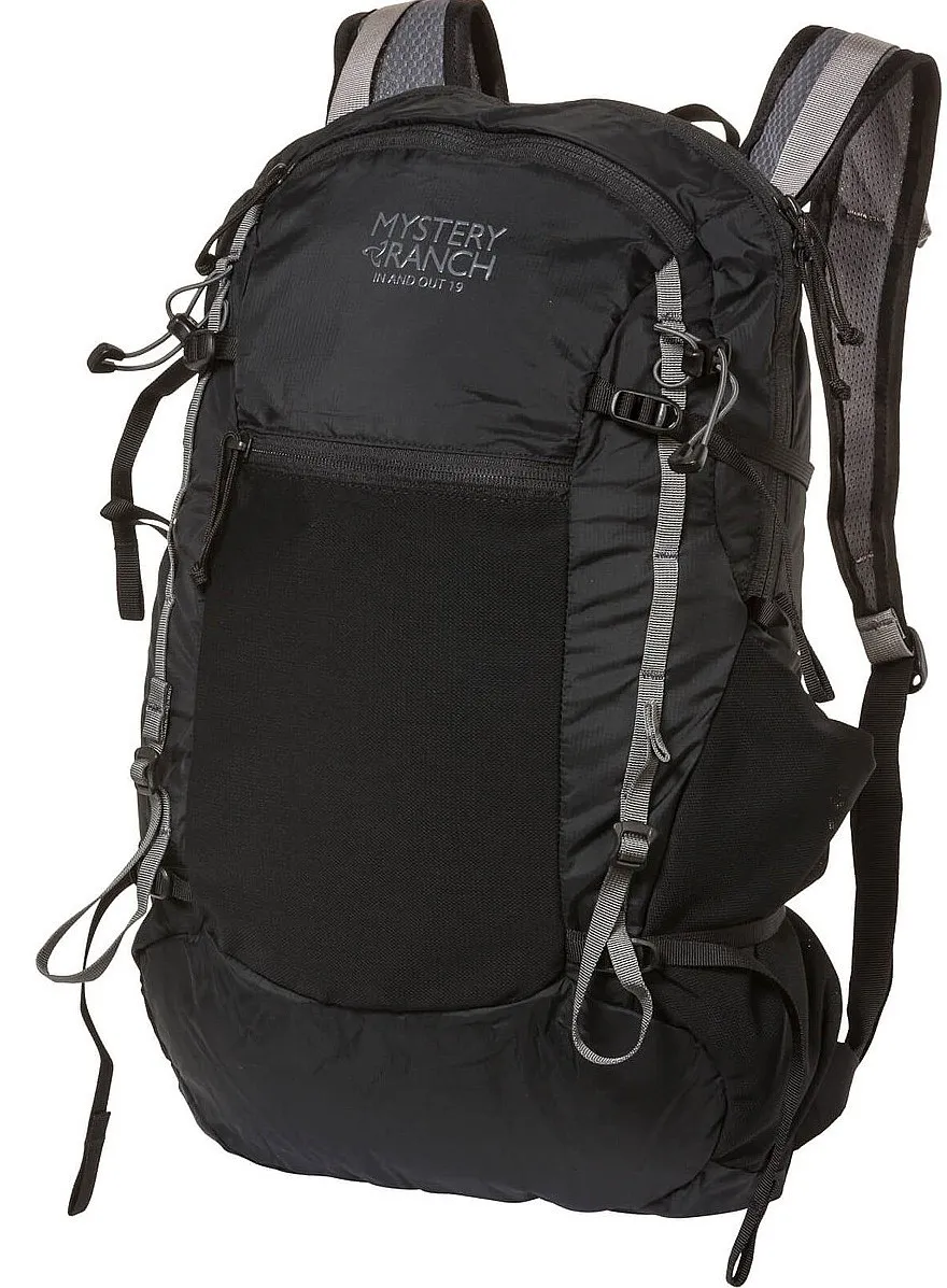 MOCHILA MYSTERY RANCH IN AND OUT 19  BLACK