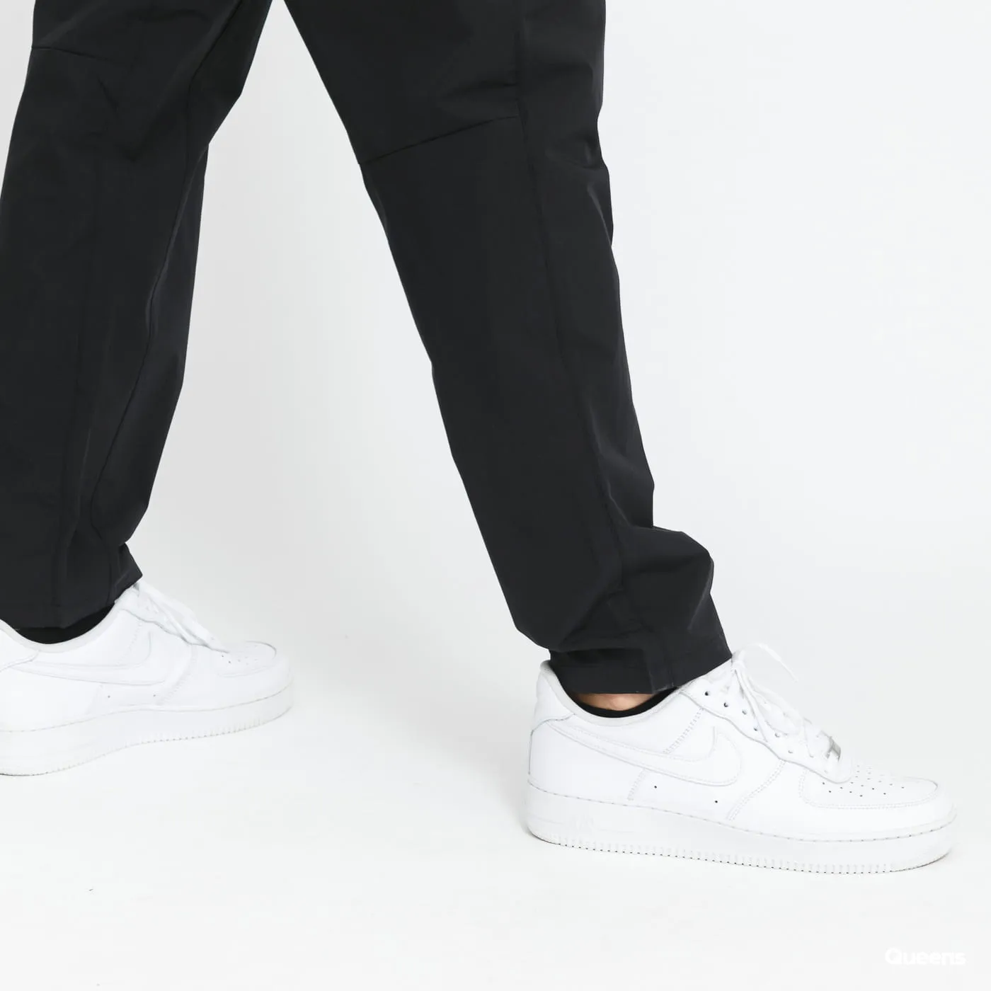 Nike Woven Seasonal Pants