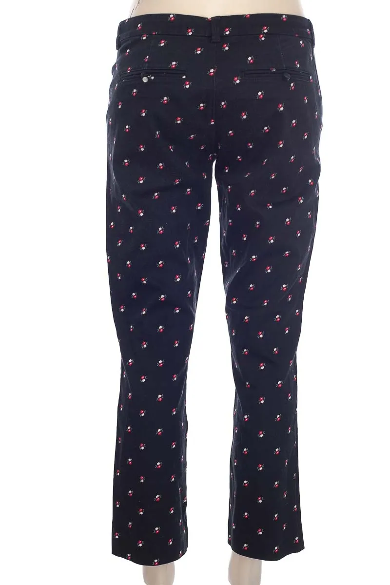 PANTALóN COLOR NEGRO  NAF NAF