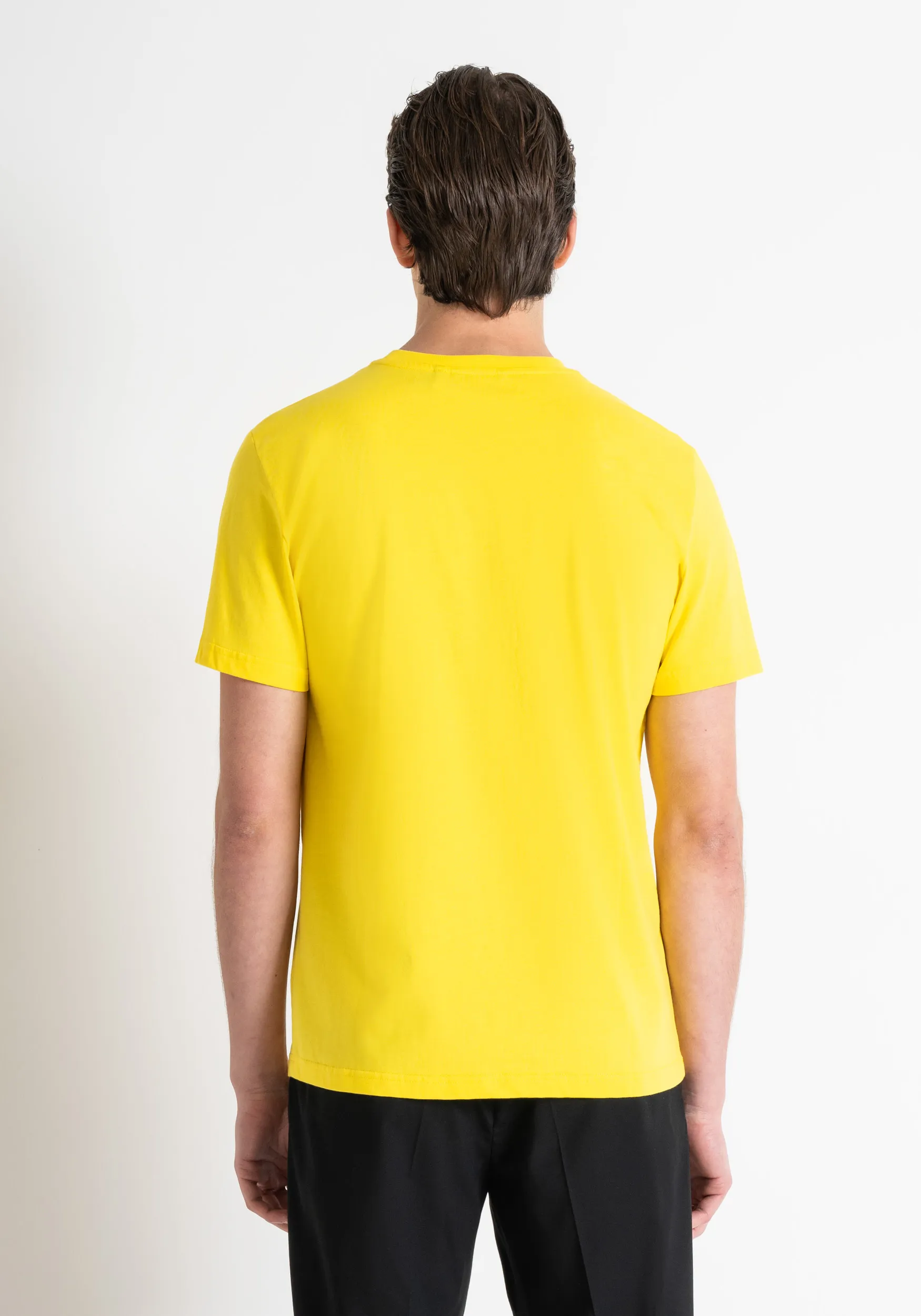 REGULAR FIT TSHIRT IN COTTON JERSEY WITH LOGO PATCH