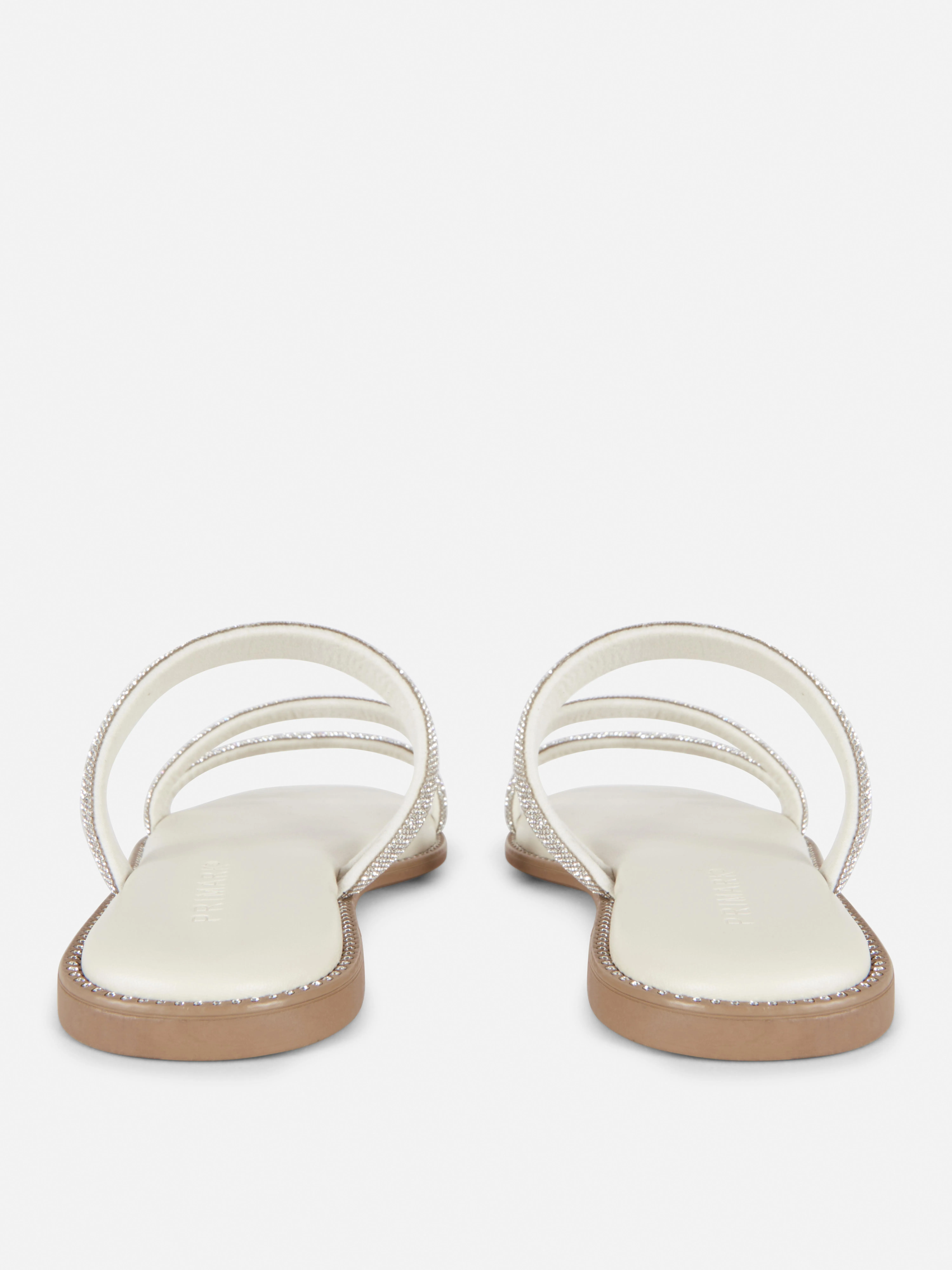 Sandalias con tira de strass