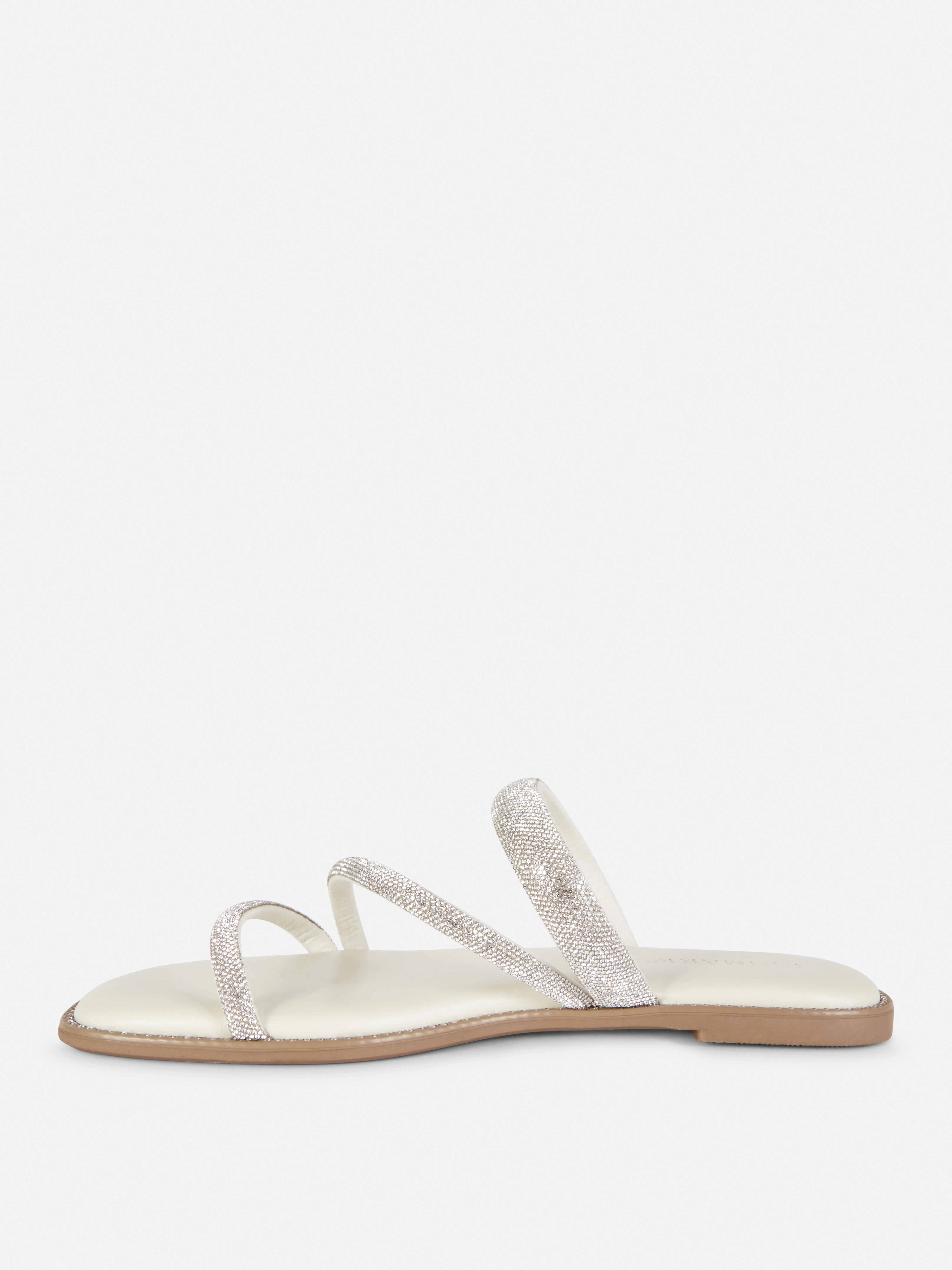 Sandalias con tira de strass