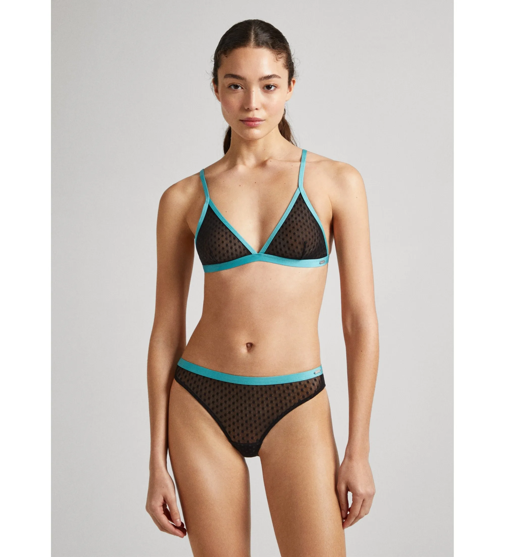 Tanga Dot negro