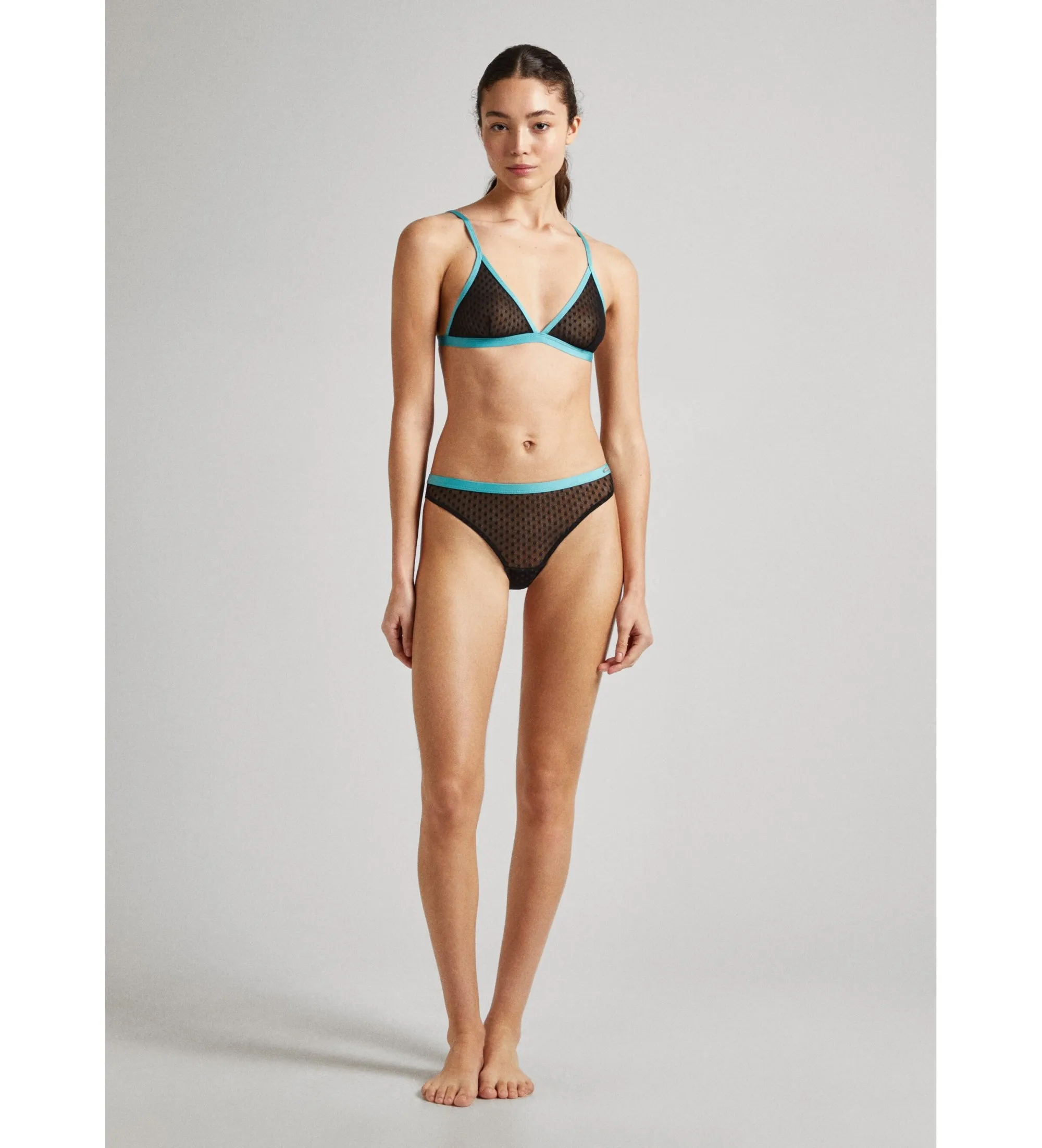 Tanga Dot negro