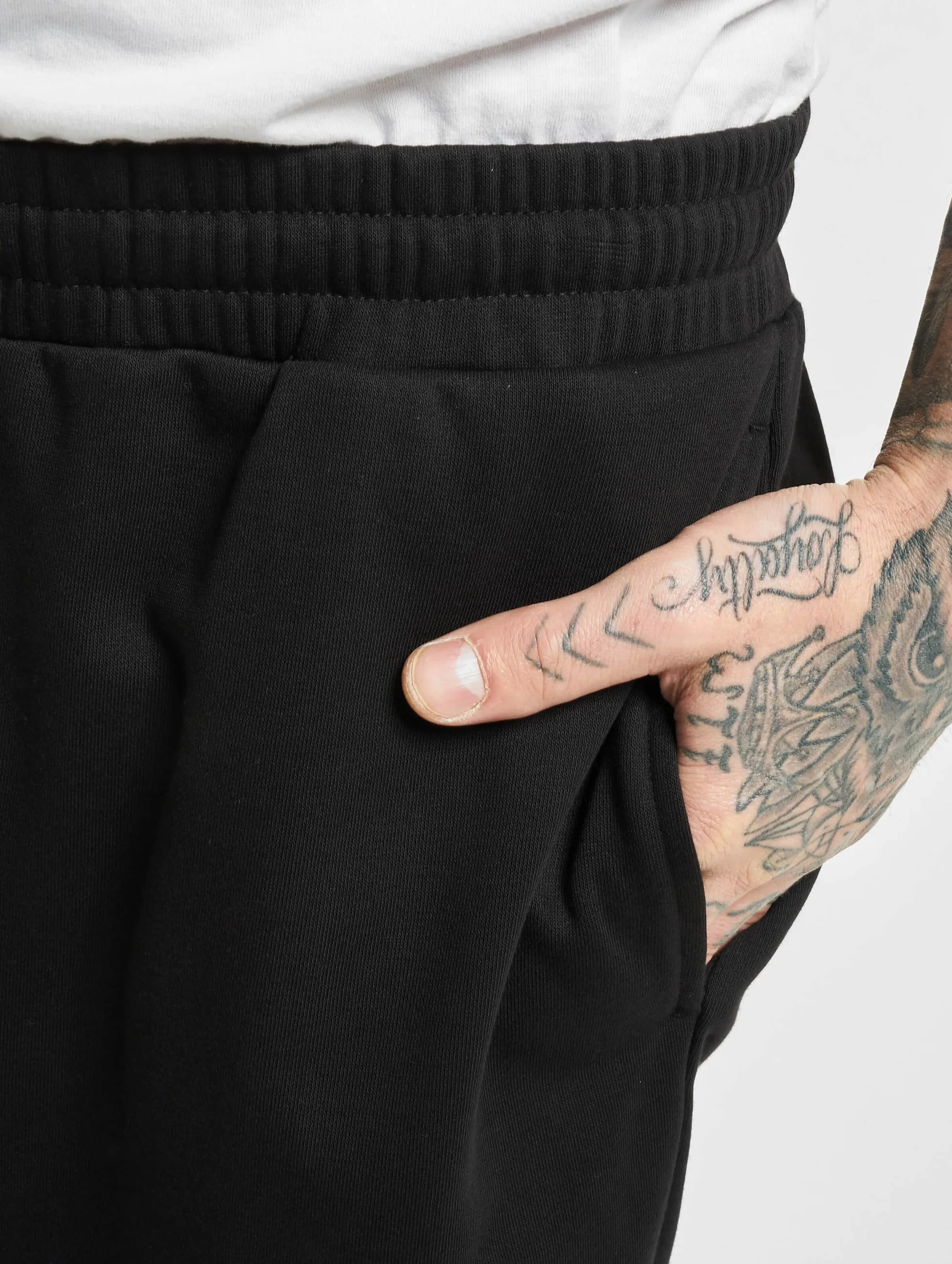 Urban Classics Low Crotch