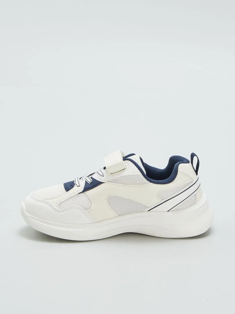 ZAPATILLAS ESTILO RUNNING SUELA CHUNKY  BLANCO