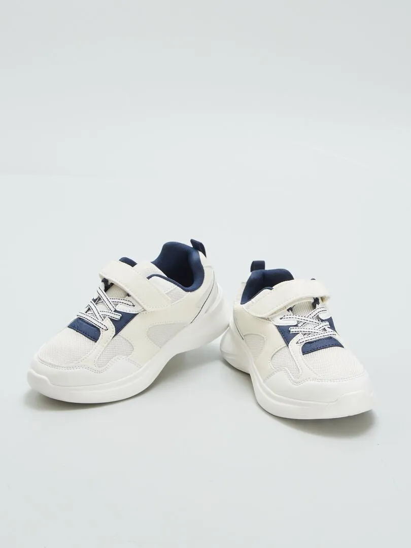 ZAPATILLAS ESTILO RUNNING SUELA CHUNKY  BLANCO